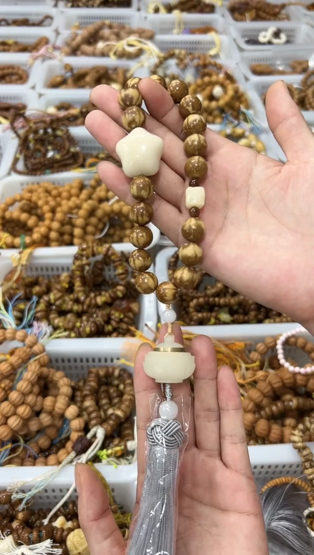 手串紫金鼠卡13mm左右紫金鼠 设计款 手持【香囊款】