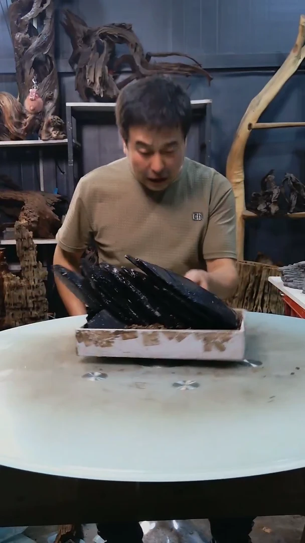 黑片清香阁清香阁清香阁