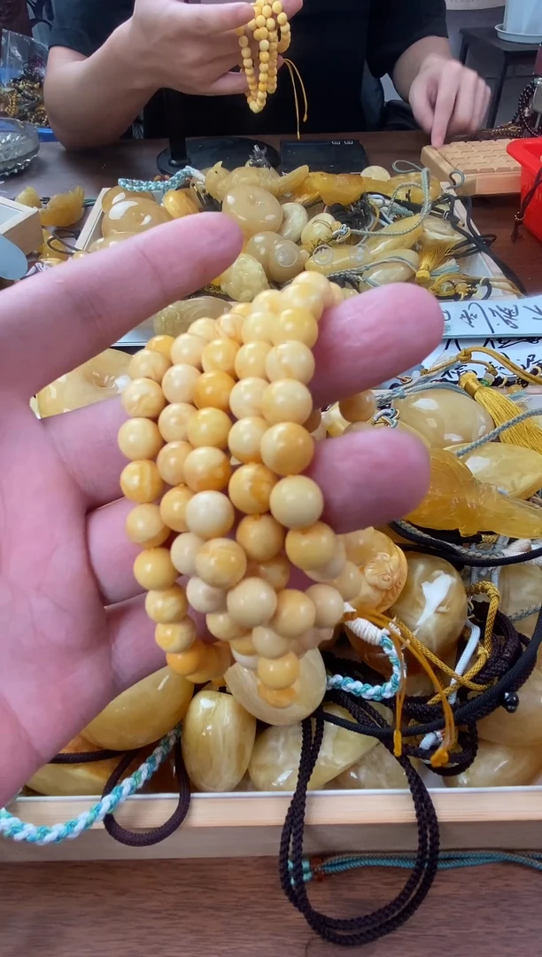 裸石琥珀未镶嵌天然蜜蜡琥珀