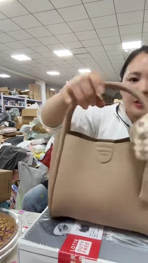 牦牛剖层皮革琪老板女包2号店超好看发图片款
