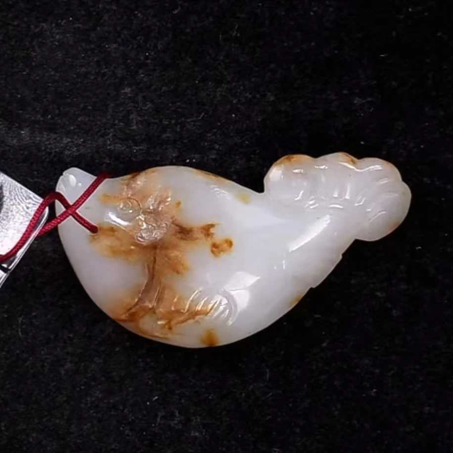 清代和田玉鱼把件