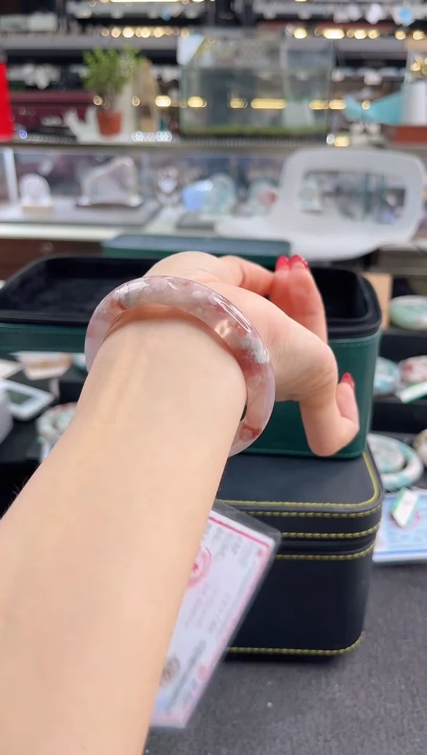未镶嵌手镯石英质玉瑾圈口（赠品镯心）