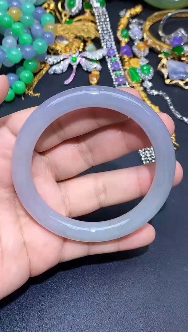 未镶嵌手镯翡翠473-春日珠宝