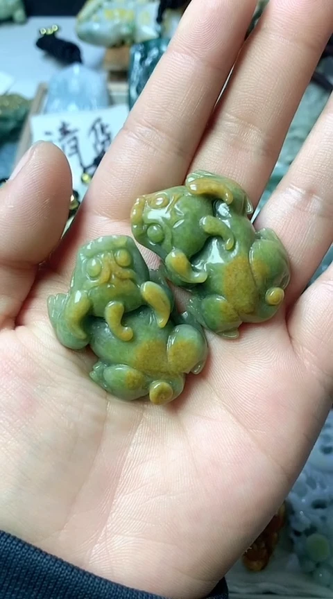 【闪购商品】翡翠颈饰未镶嵌翡翠