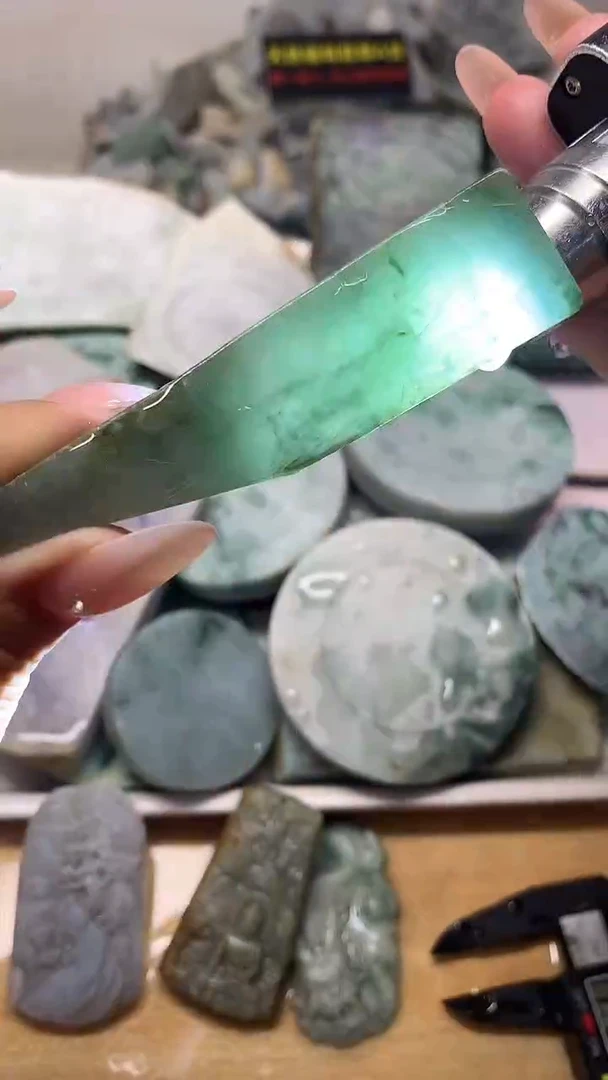 裸石翡翠天然缅甸翡翠A货83