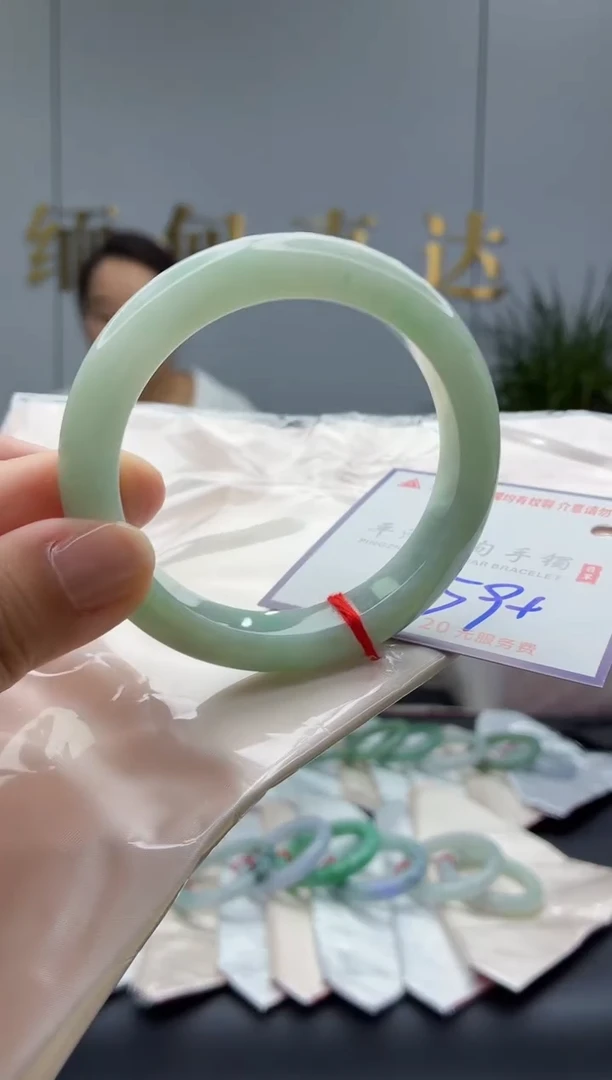 未镶嵌手镯翡翠11111111111