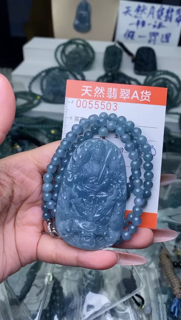 【闪购商品】翡翠颈饰未镶嵌`````````