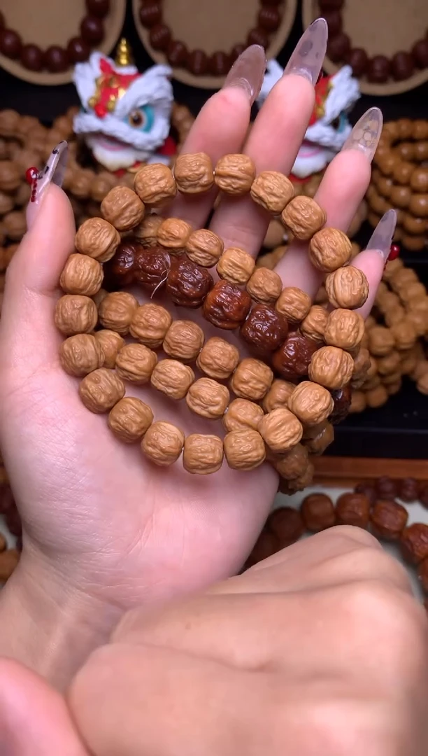 【闪购商品】文玩核桃手串10-11mm+金蟾蛤蟆头小馒头深雕全品