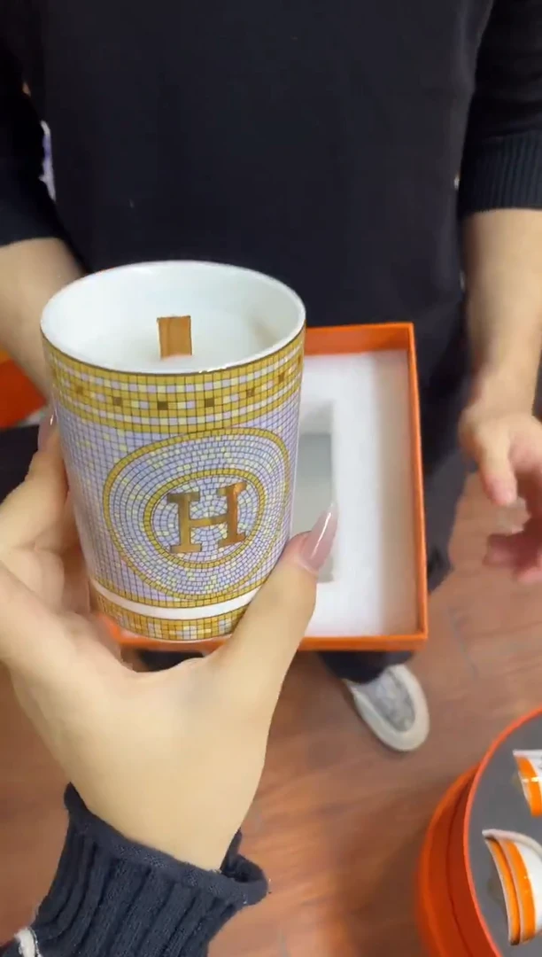 杯鸿辉家品牌瓷器，京东包邮！