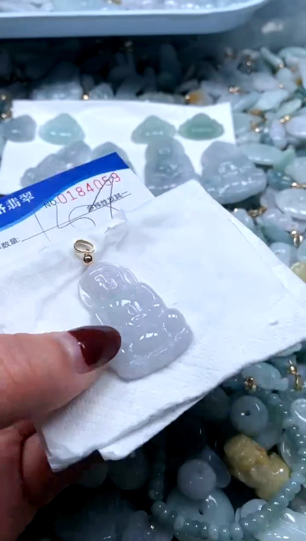 【闪购商品】翡翠颈饰未镶嵌闪购商品0184059