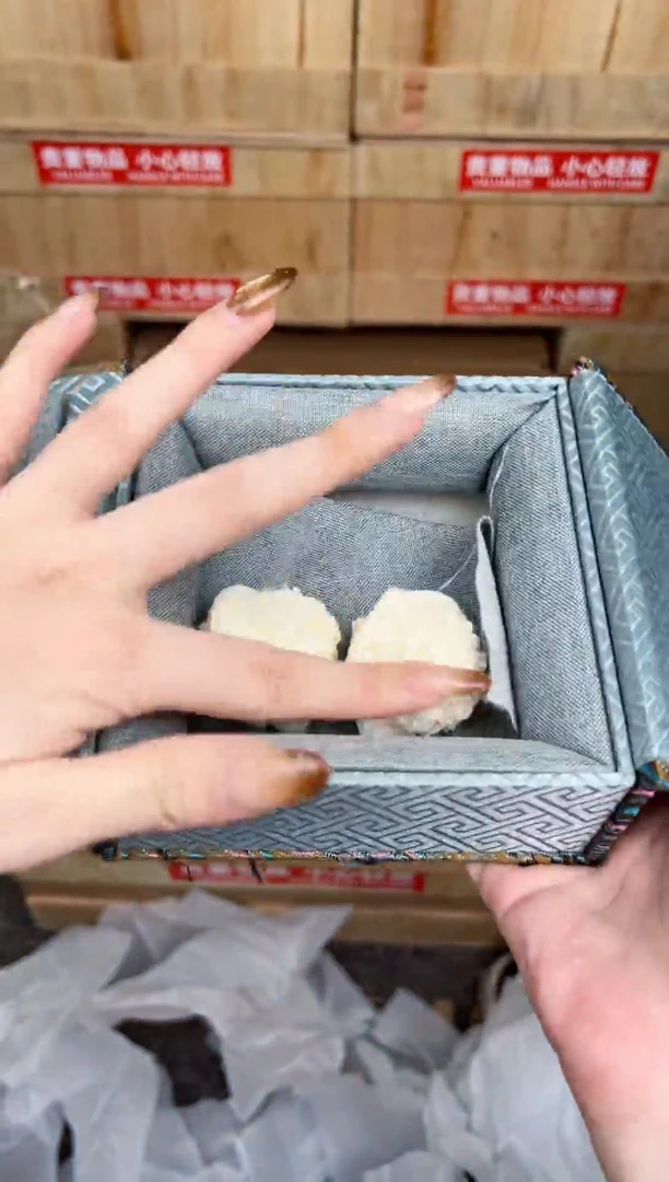 甄得帅文玩阁龙纹核桃链接@@g029