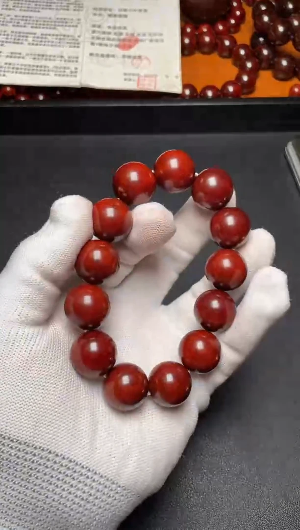 手串/手链小叶紫檀等****?1.8大黑龙1档