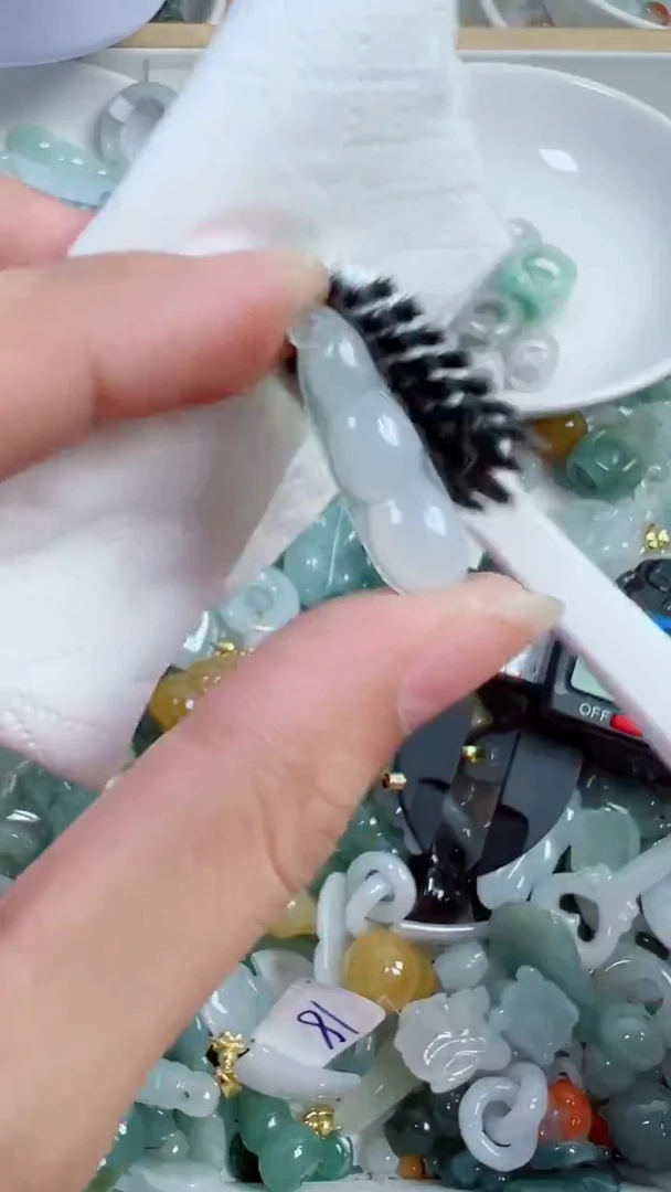 散珠翡翠378号链接，A货翡翠