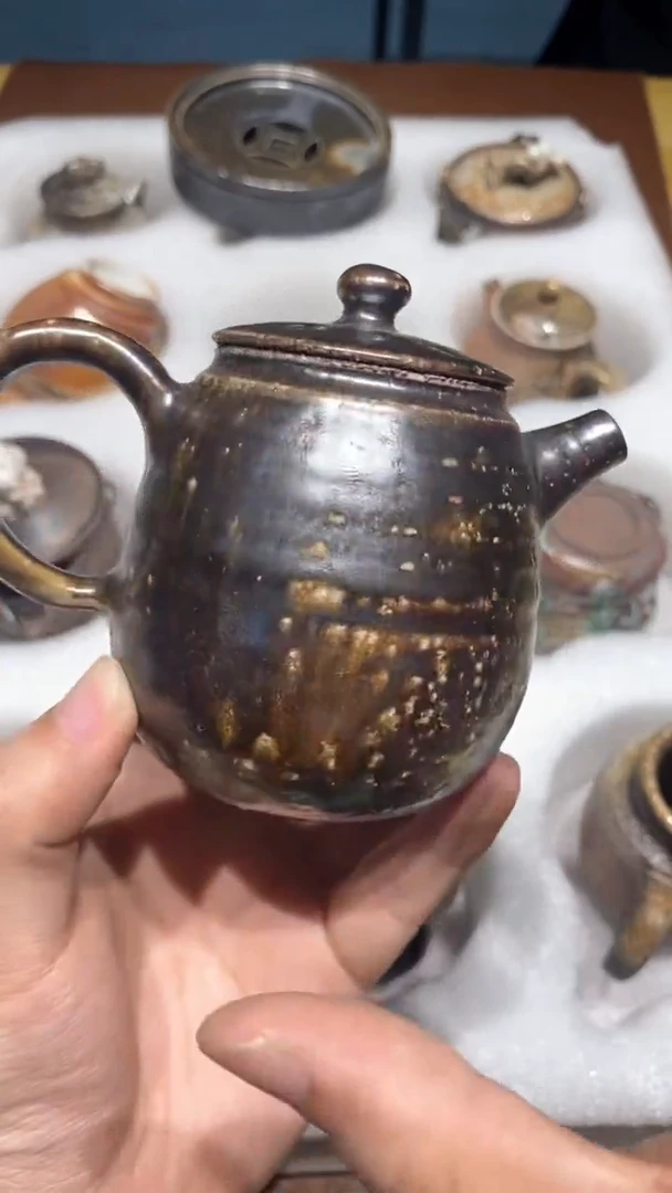 奢瓷/瑞寅柴烧茶器（壶）228 微瑕
