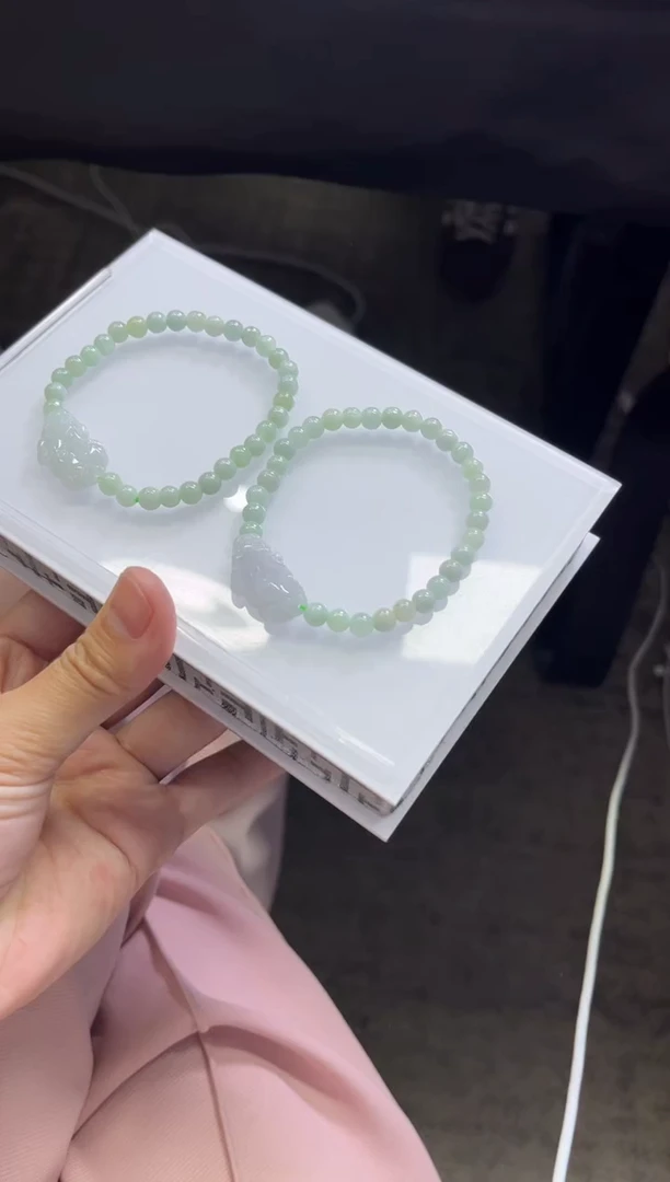 未镶嵌手串翡翠K222 /多样性发一件/