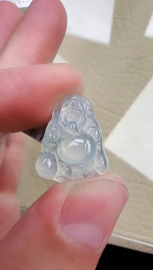 翡翠未镶嵌颈饰/缅甸天然翡翠A货