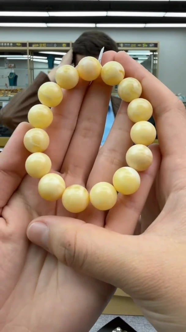 【闪购商品】琥珀手串未镶嵌秒拍号873