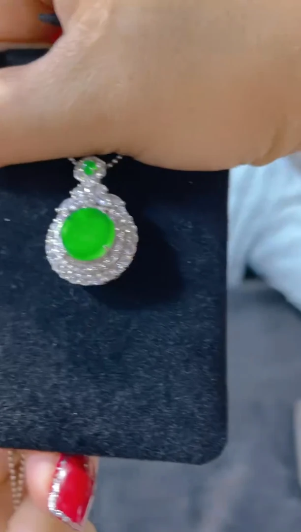 【闪购商品】定制翡翠未镶嵌天然A货翡翠假一罚四（多样性）