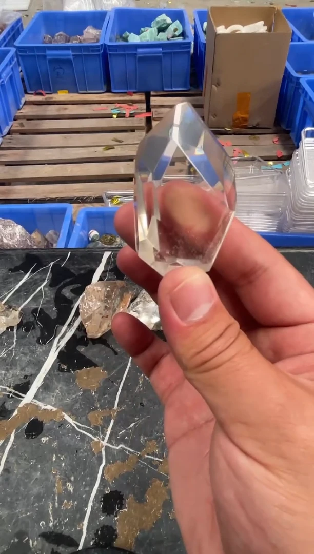 【闪购商品】水晶水晶未镶嵌水晶吊坠