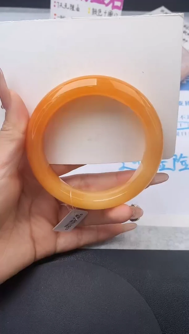 未镶嵌手镯石英质玉w99-HHB64+