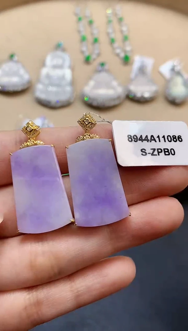 【闪购商品】翡翠吊坠(不含链)18K金镶嵌多样性发其一2840