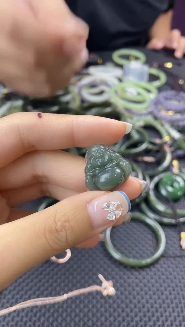 和田玉未镶嵌颈饰天然和田玉  13