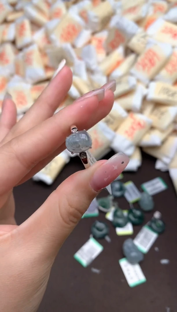 【闪购商品】翡翠戒指银S925镶嵌 —
