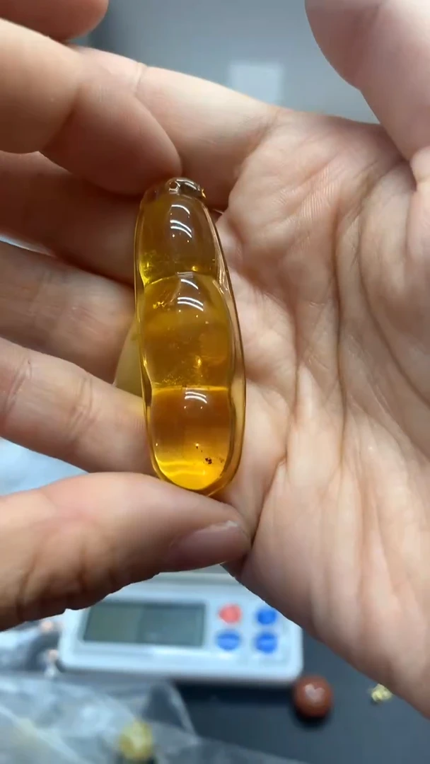 未镶嵌琥珀珠宝奇石2141