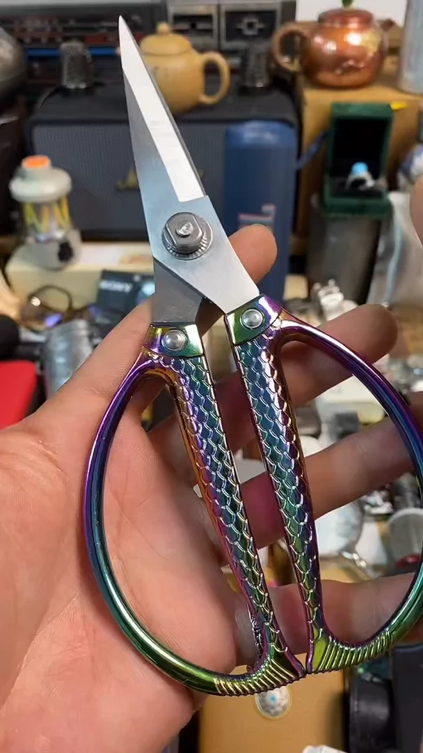 瓷片闪购商品，如图所示