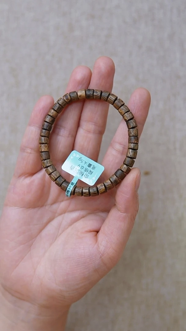 沉香手串奇楠单圈桶珠