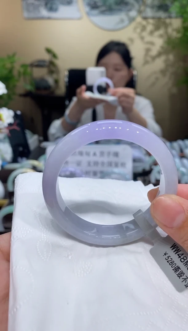 翡翠手镯未镶嵌翡翠52.5