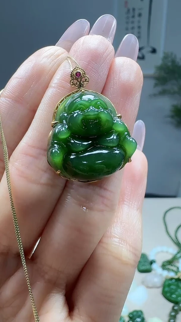 吊坠(不含链)18K金镶嵌和田玉1