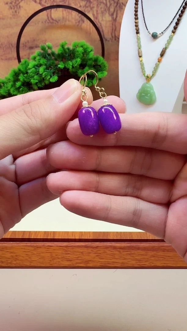 苏纪石（舒俱来）14K金镶嵌耳钉E41