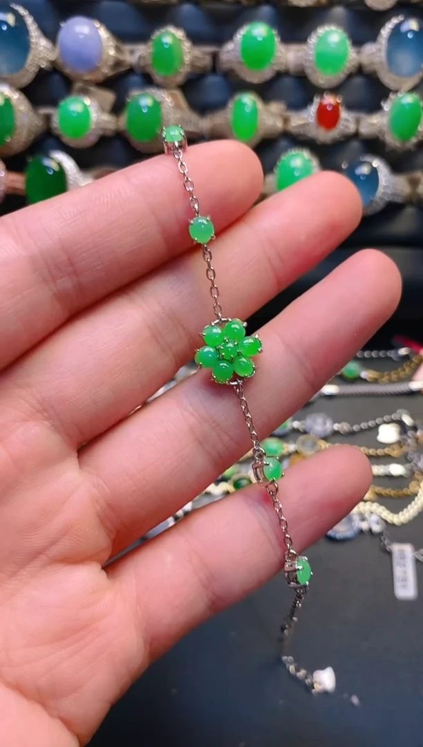 银S925镶嵌翡翠耳饰天然