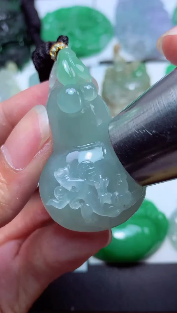 翡翠未镶嵌颈饰天然翡翠