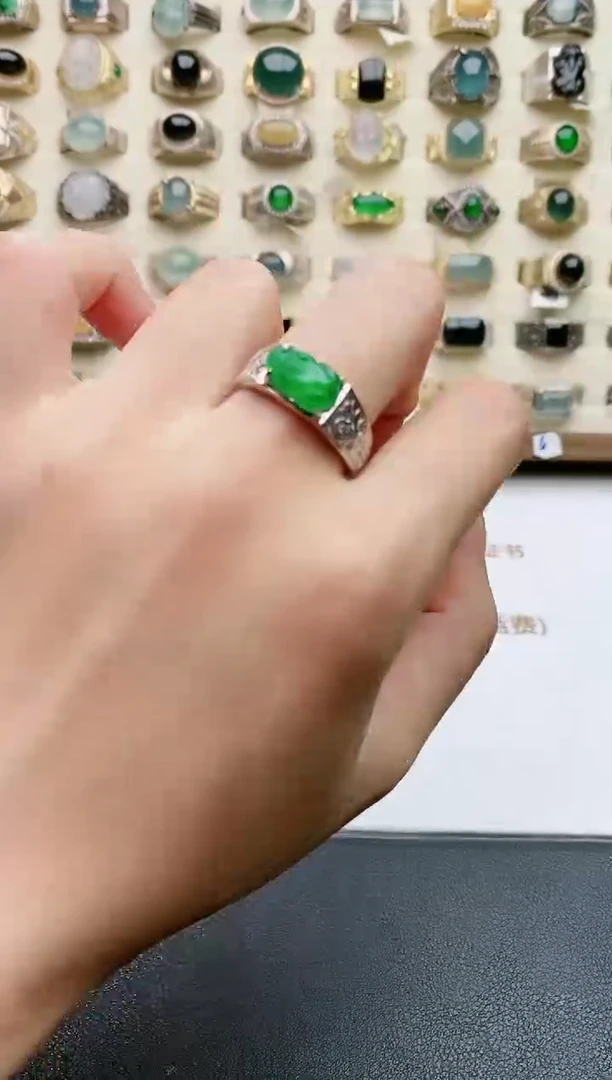翡翠戒指银S925镶嵌天然翡翠男戒