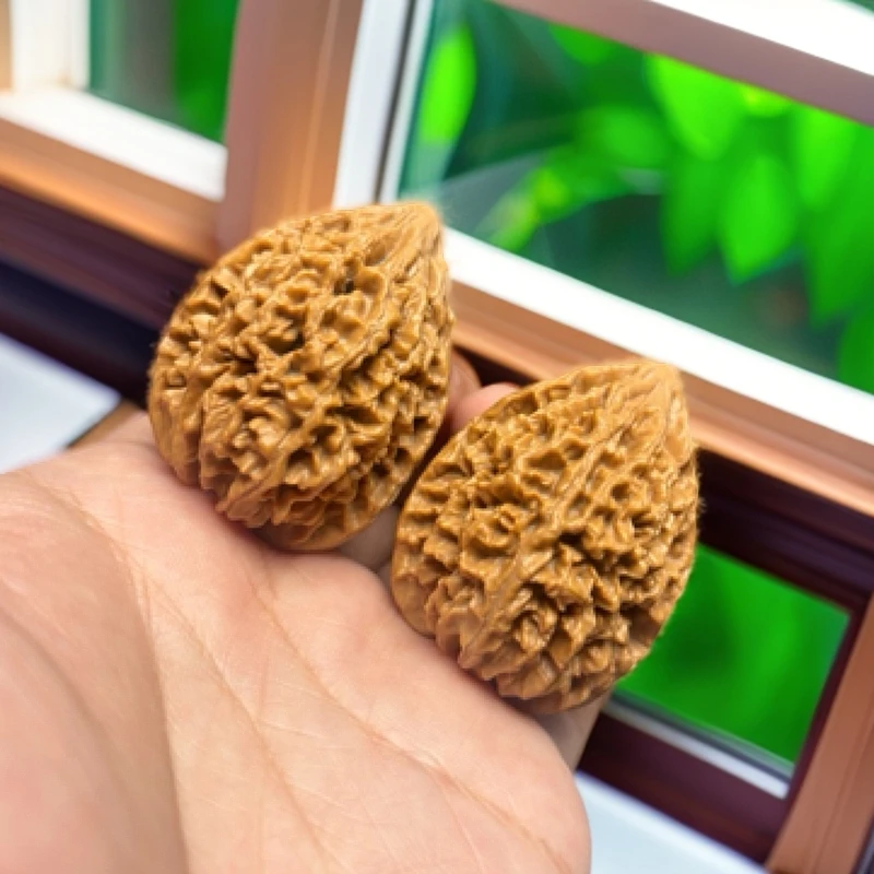 文玩核桃招财鼠A级已打底（多样性发一对）