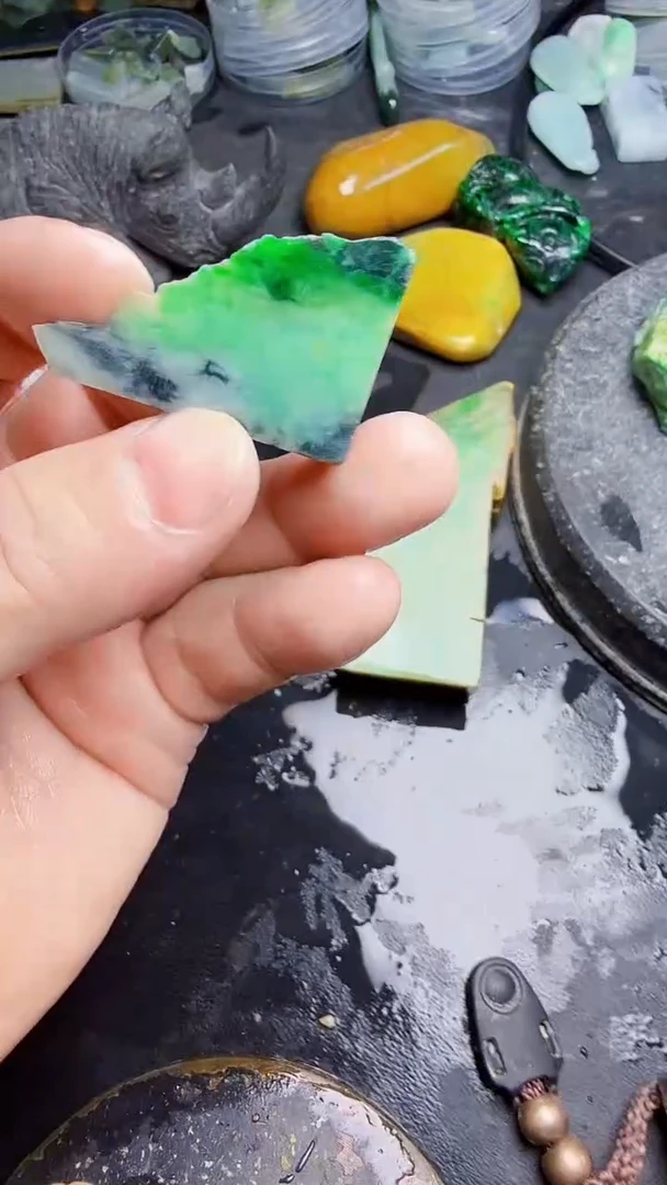 未镶嵌挂件翡翠壹天然翡翠109