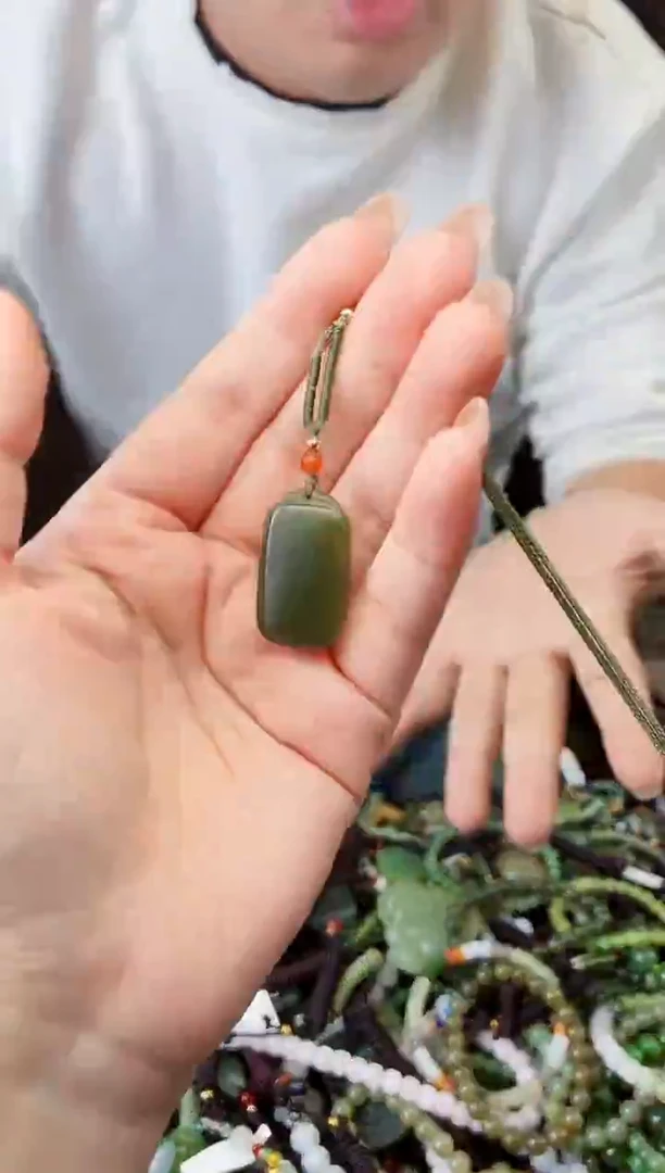 颈饰未镶嵌和田玉多样性发货拍一发一