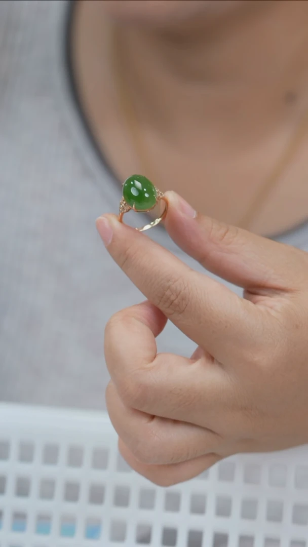 和田玉戒指18K金镶嵌和田玉戒指w0378