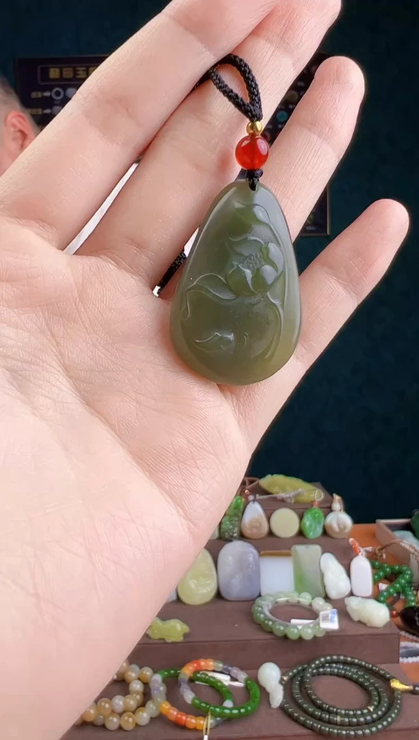 和田玉未镶嵌颈饰多样性发货 拍一单发一个