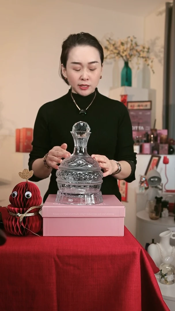 【闪购商品】无铅玻璃星钻醒酒器-带水晶球彩盒包装