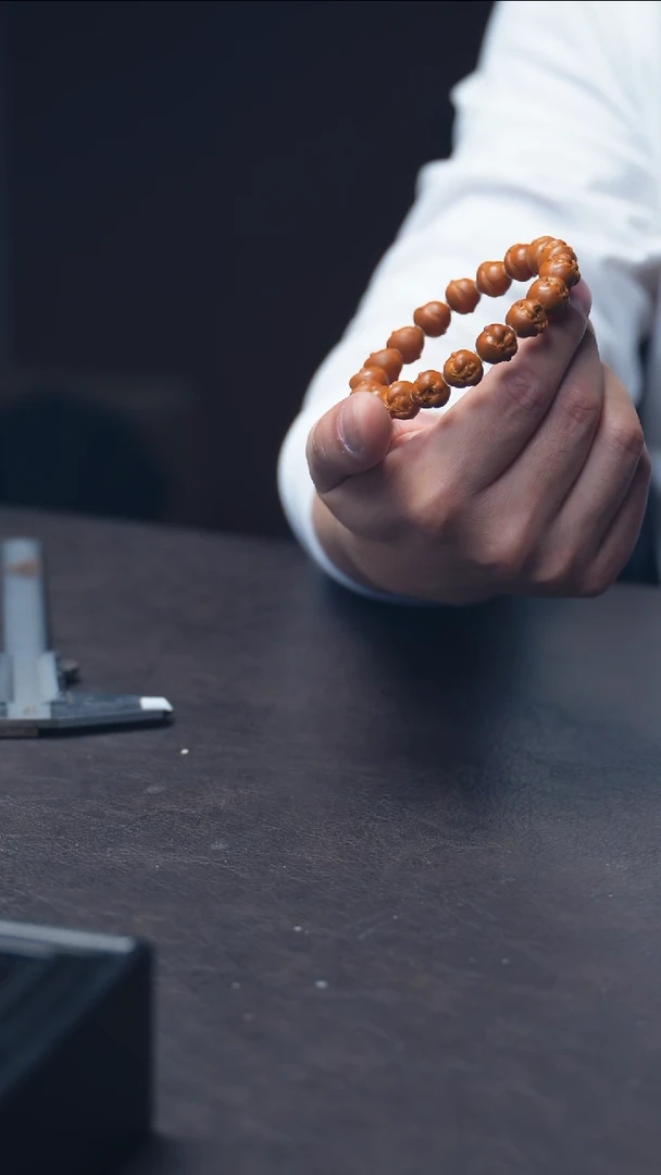 手串/手链橄榄核人生百态