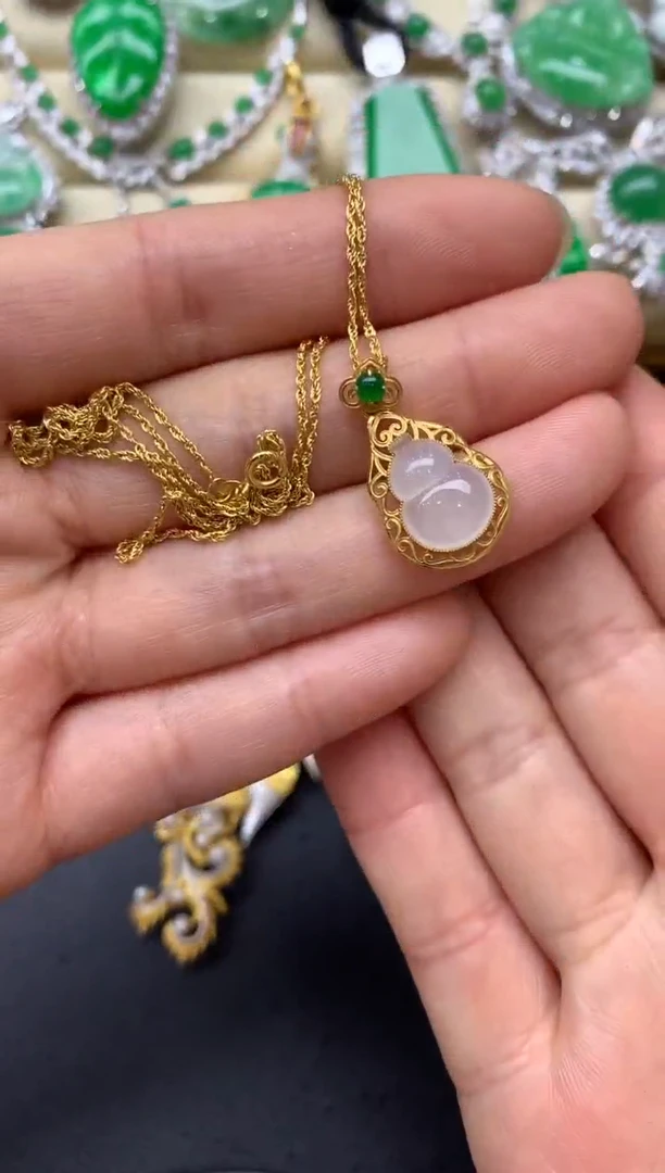 翡翠18K金镶嵌颈饰285-中国好珍宝