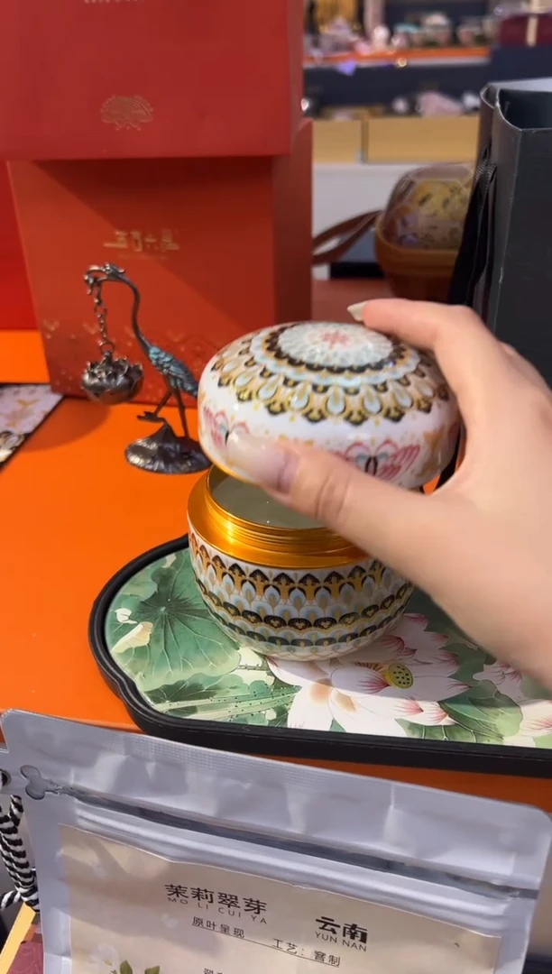 瓷片小乔闪购链接