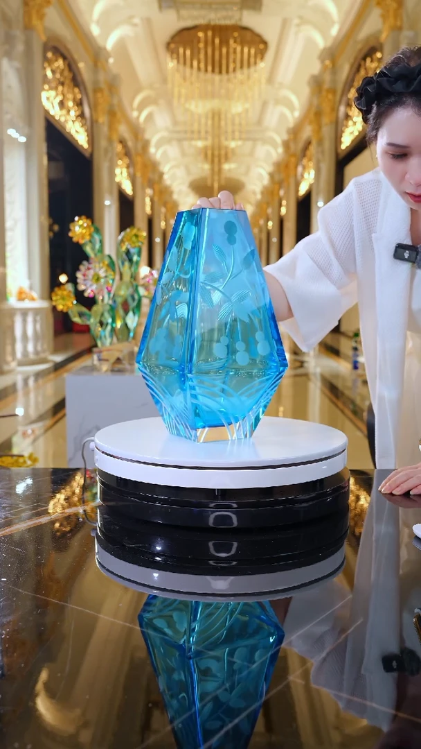 摆件AJ05739四季刻画艺术花器