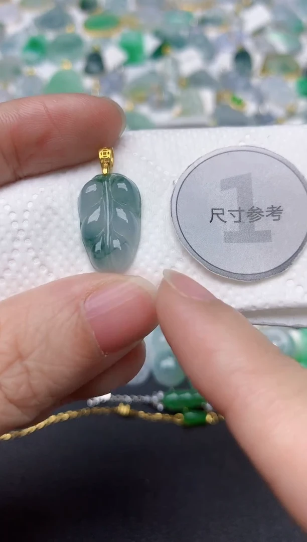 颈饰未镶嵌翡翠天然缅甸A货翡翠