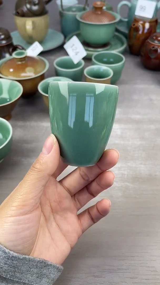 青瓷仓储福利清仓微瑕