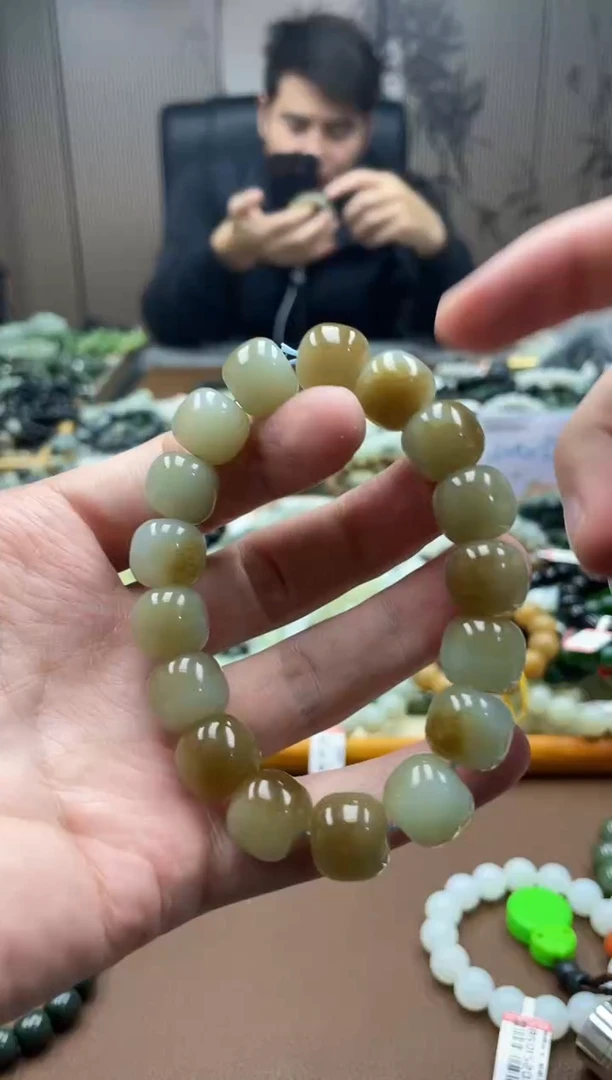 未镶嵌手串和田玉纯天然新疆且末糖白13老型