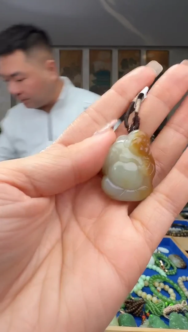 颈饰未镶嵌和田玉拍一发一